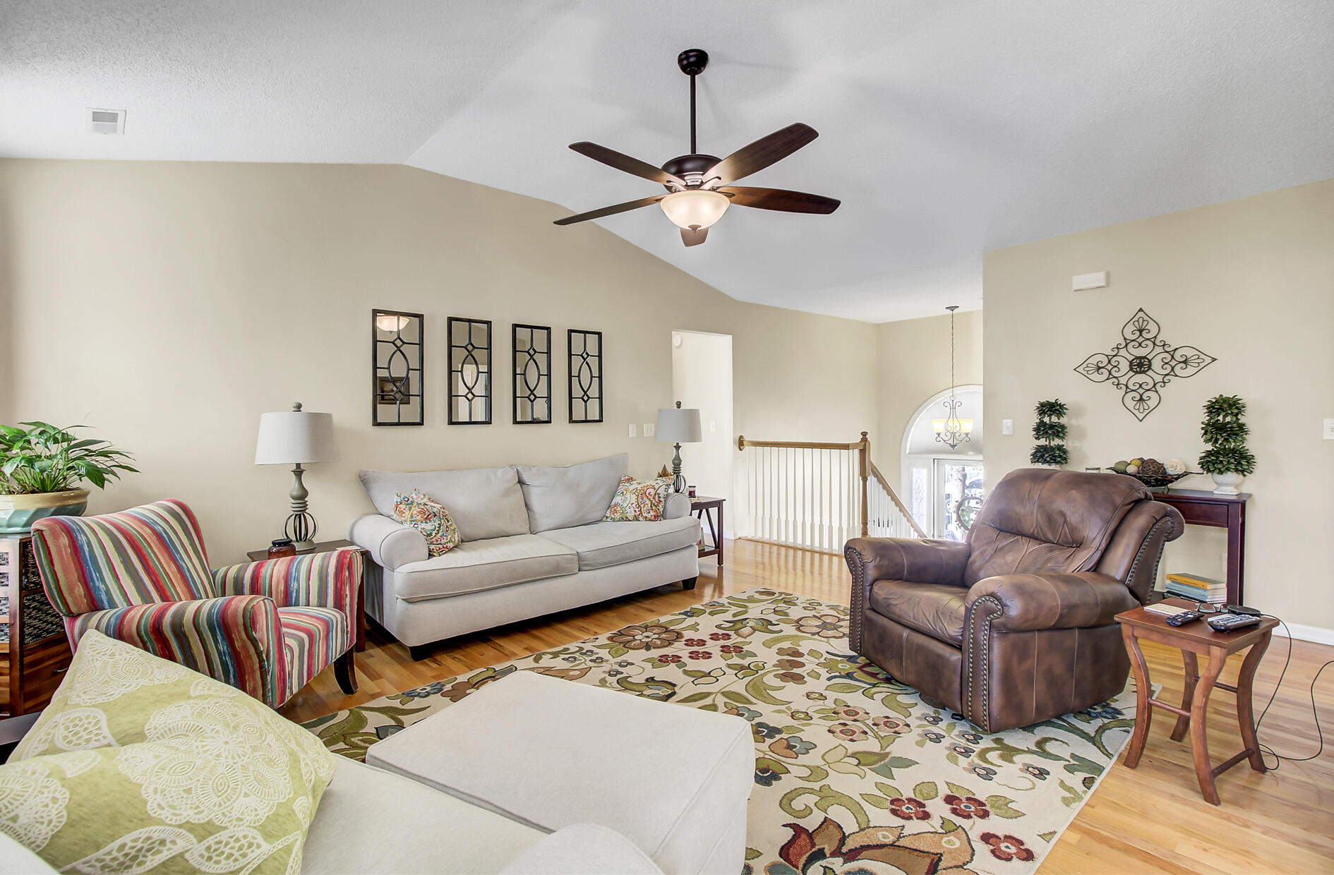 1037 Cobblestone Boulevard