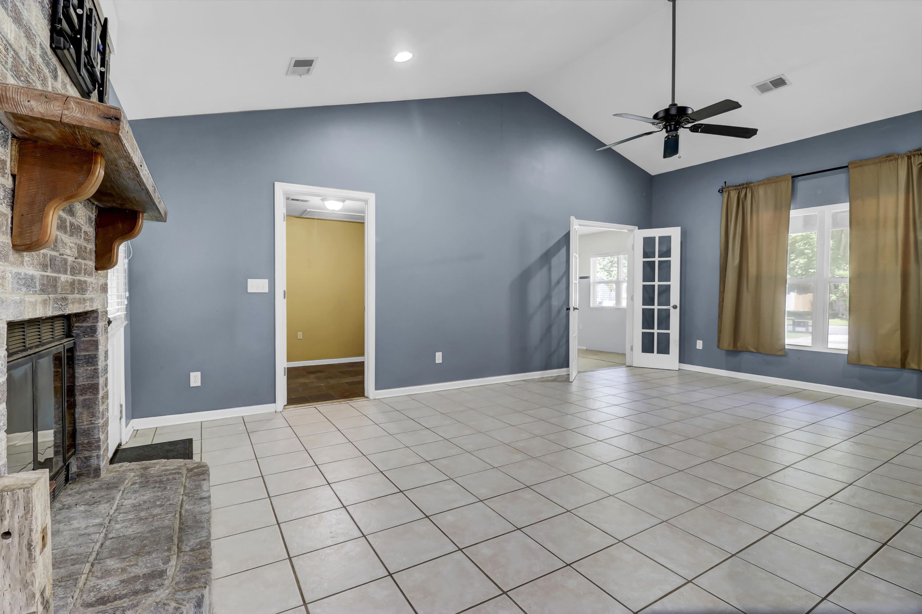 2125 Vespers Drive