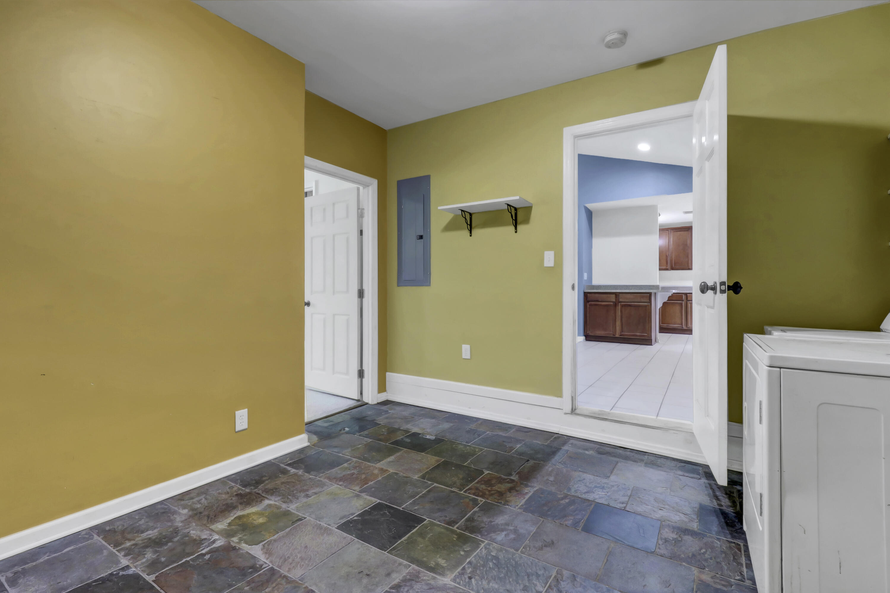 2125 Vespers Drive