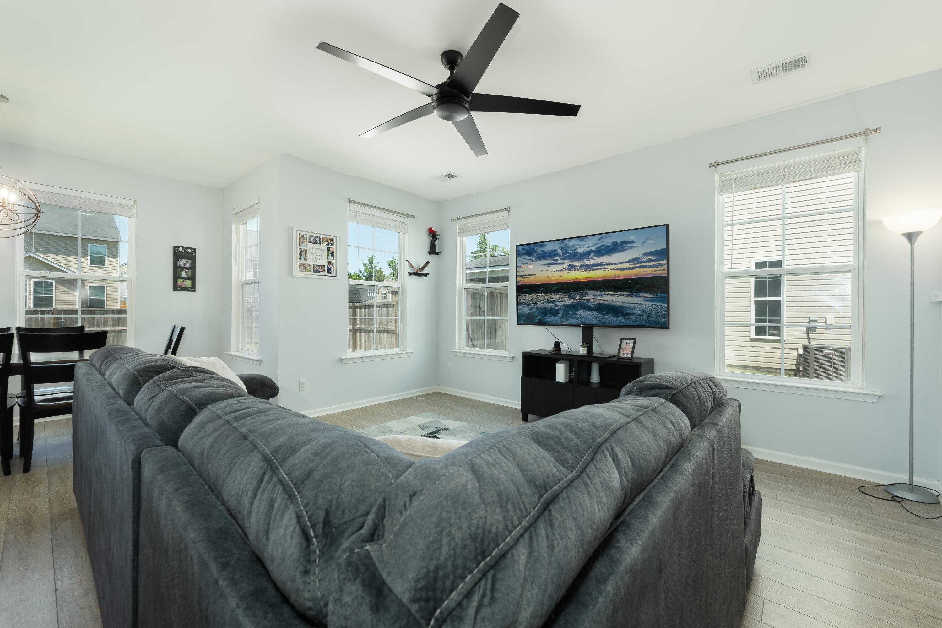 3087 Adventure Way