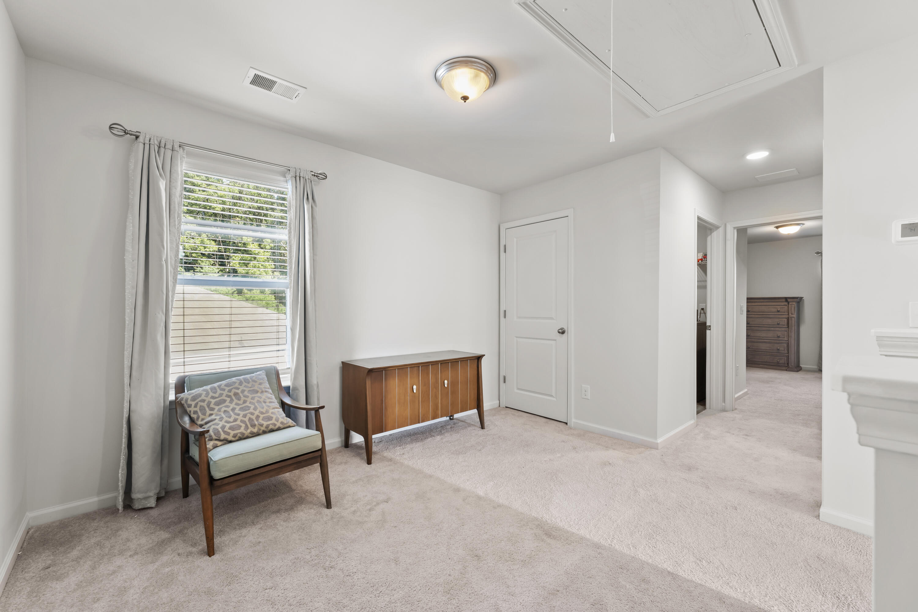 228 Goshen Road