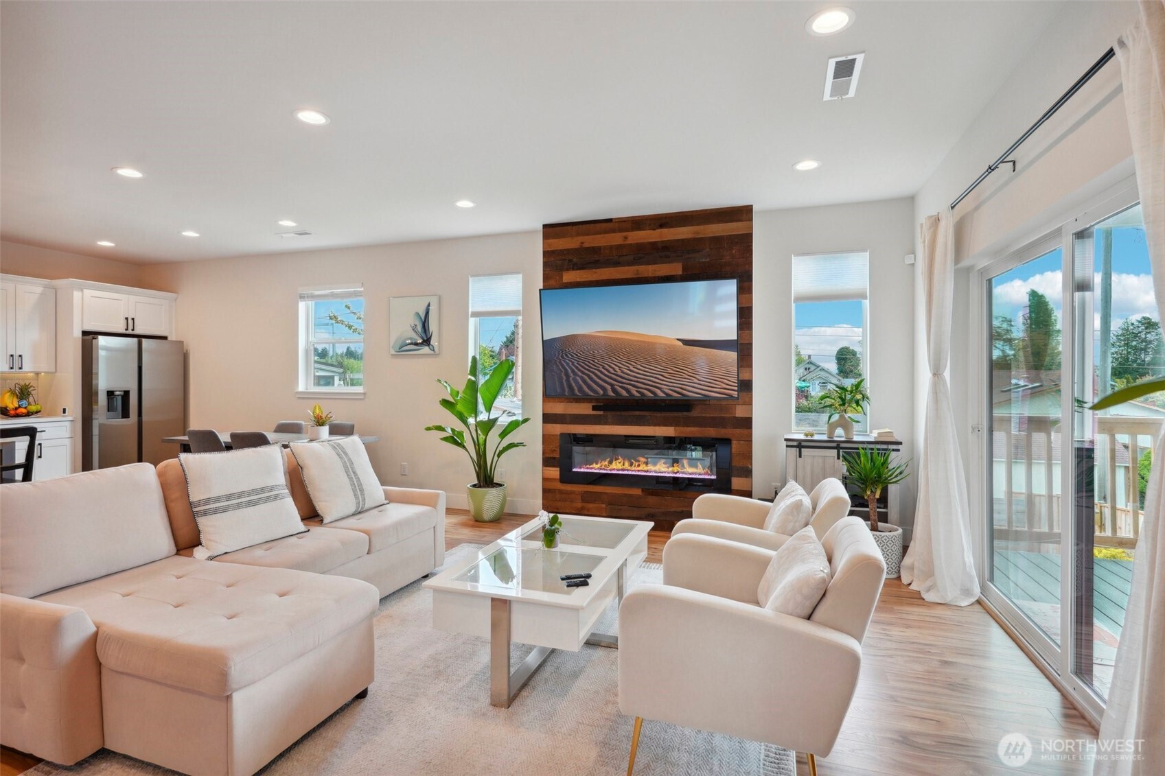 2911 S Puget Sound Avenue