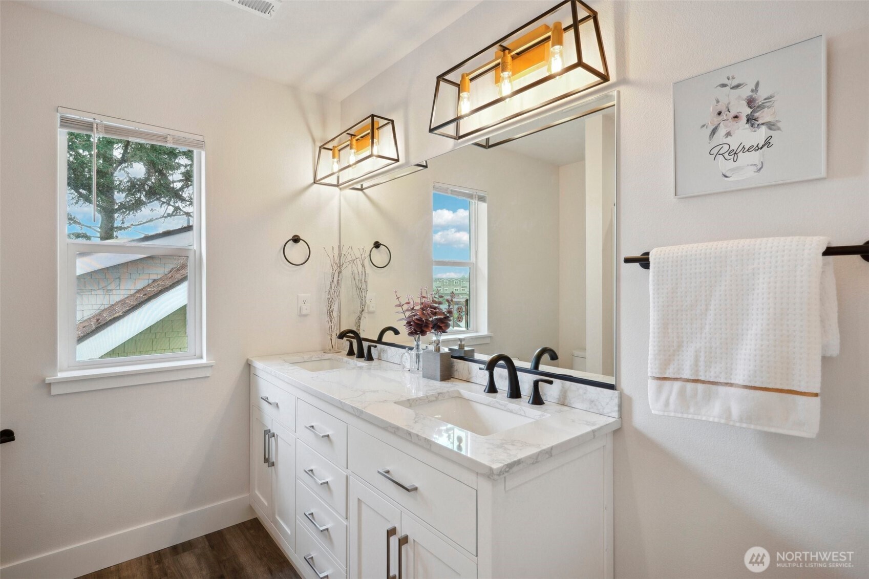 2911 S Puget Sound Avenue