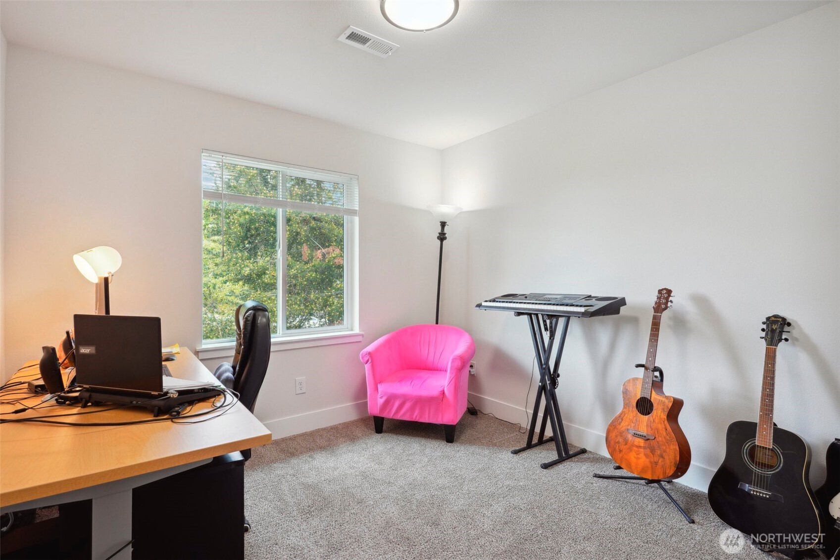 2911 S Puget Sound Avenue