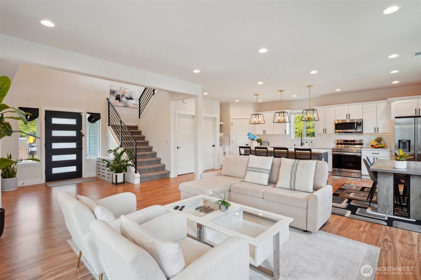 2911 S Puget Sound Avenue