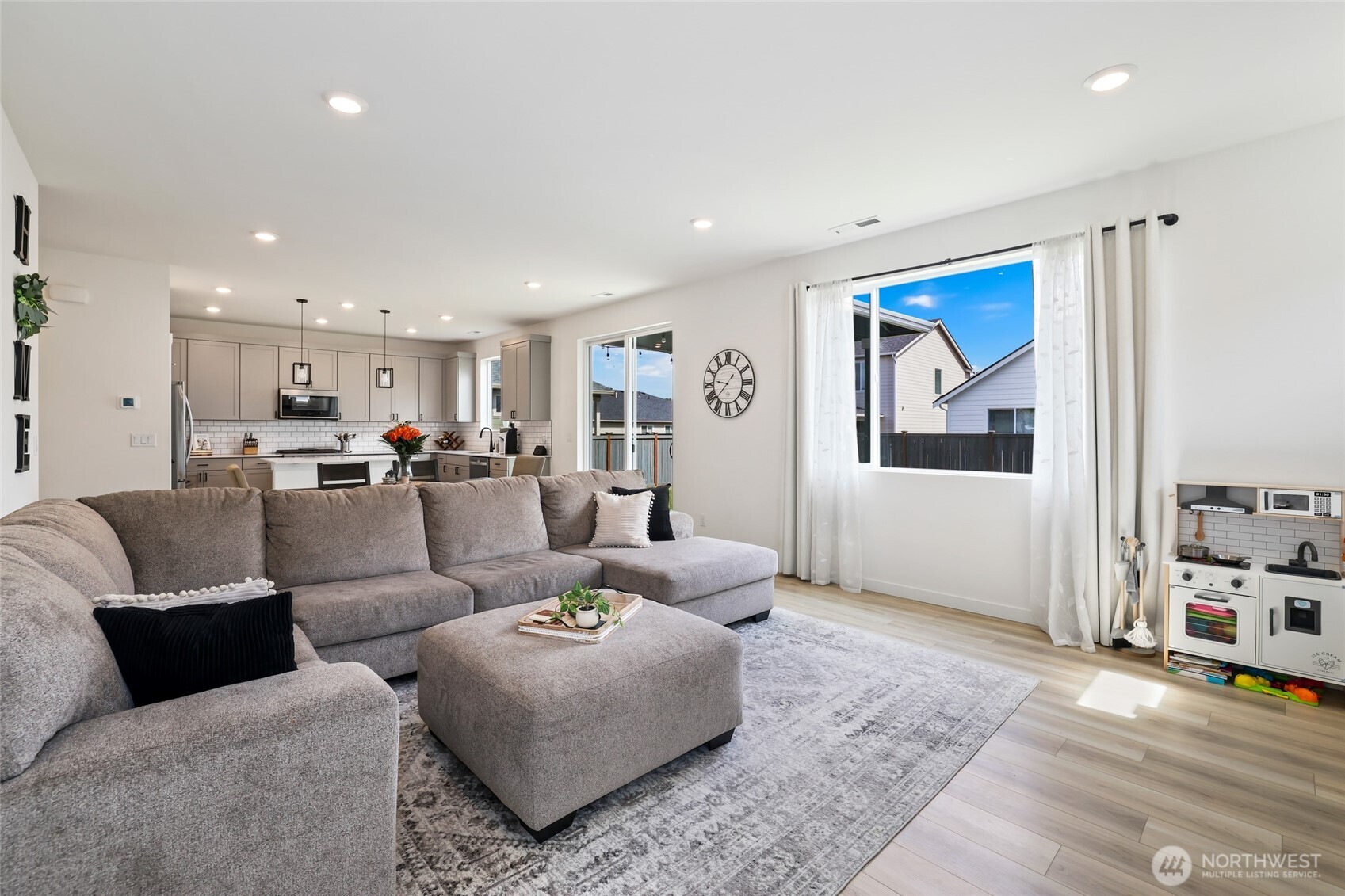 12605 179th Street E