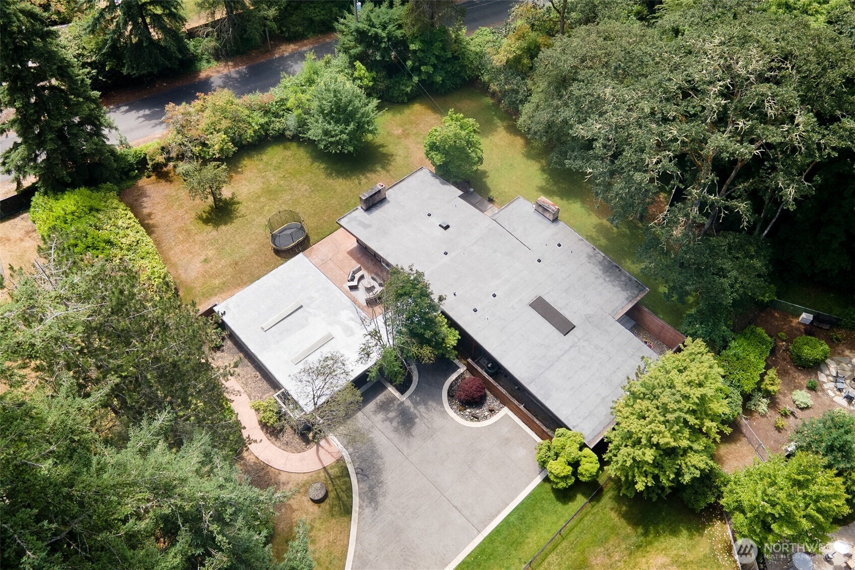 11508 Clovercrest Drive SW
