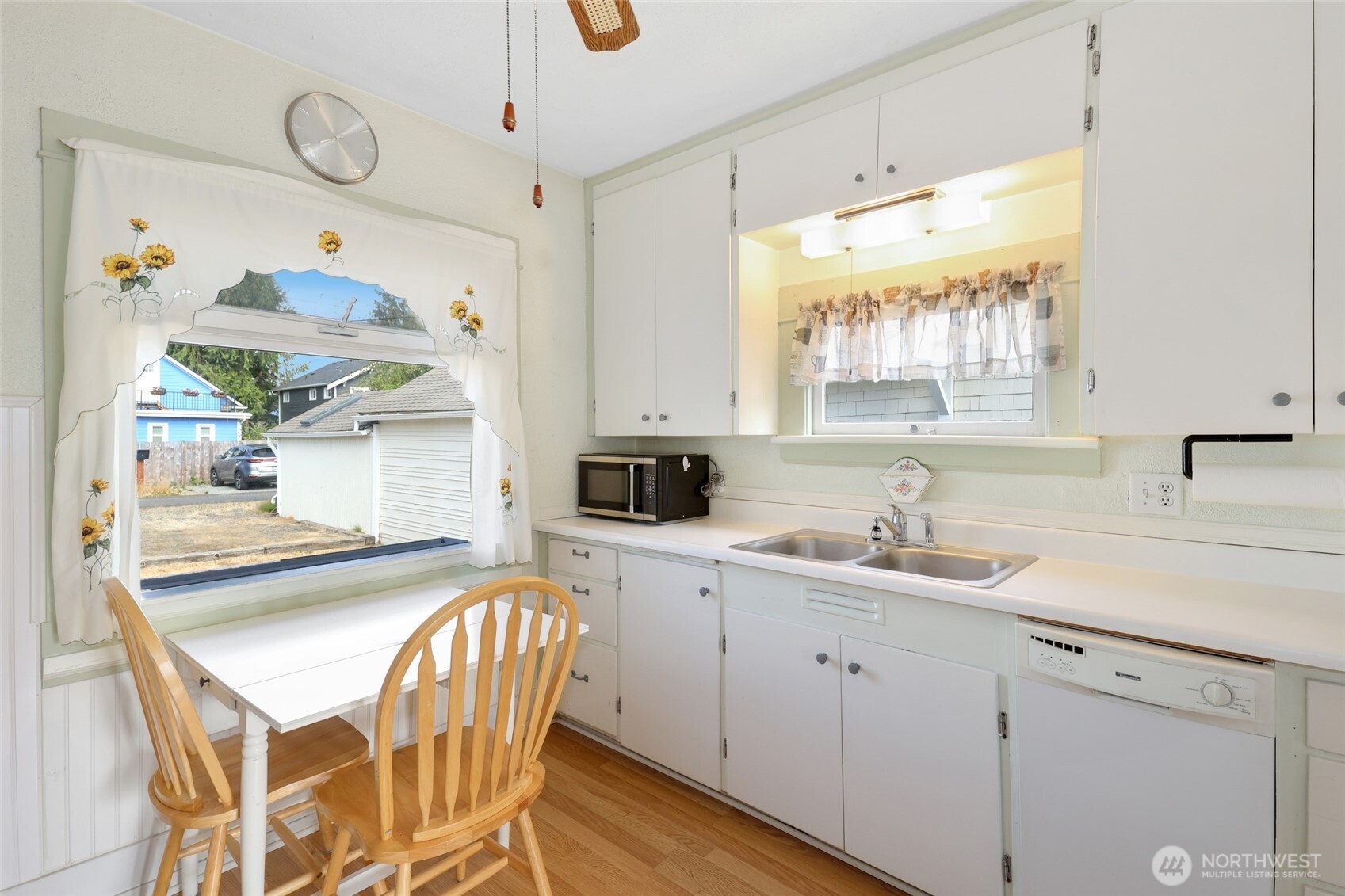 5308 N Shirley Street