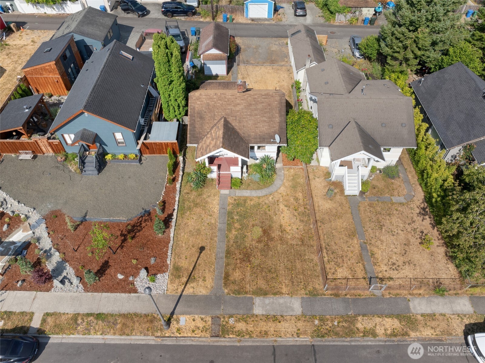 5308 N Shirley Street