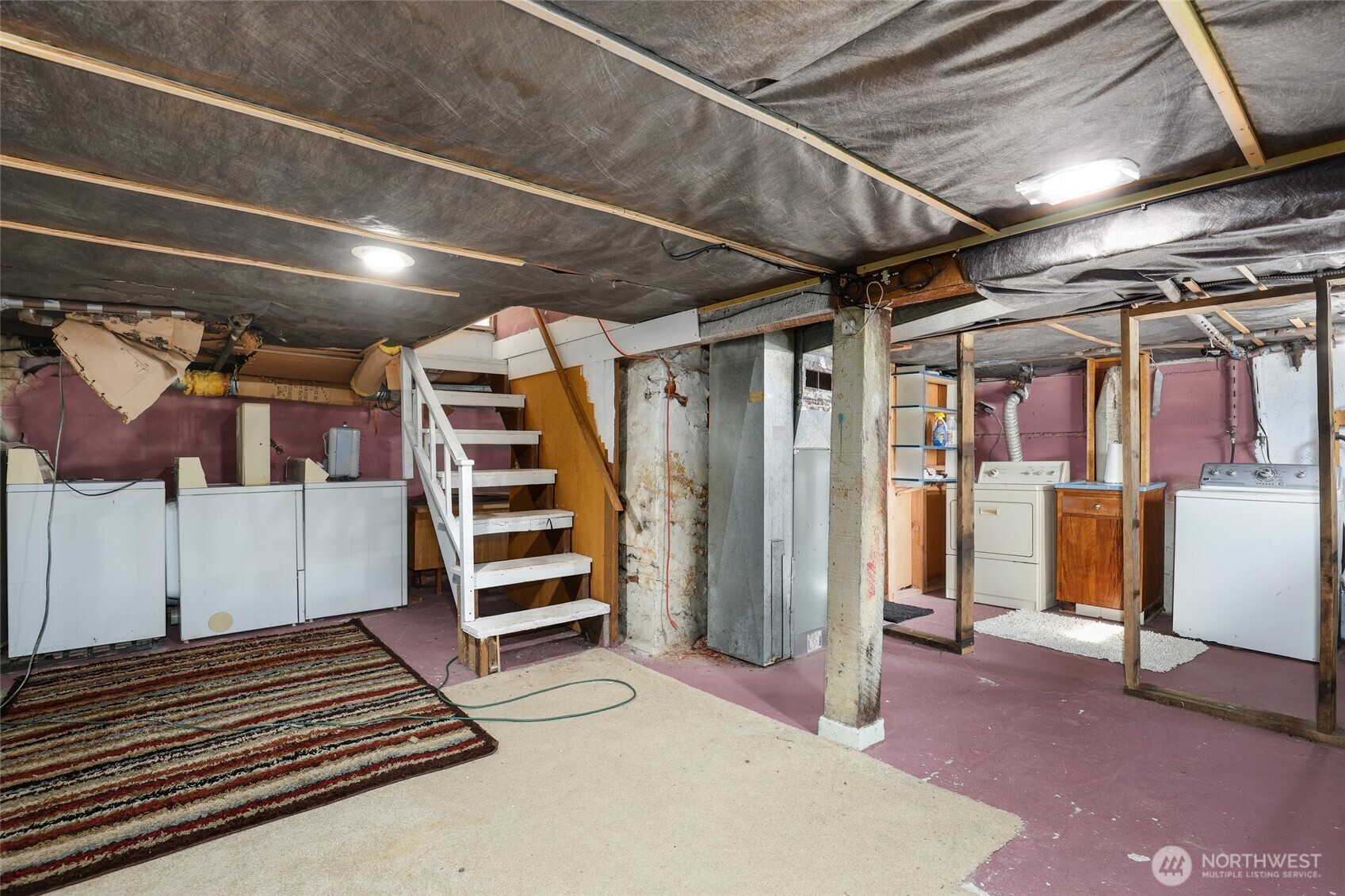 5308 N Shirley Street