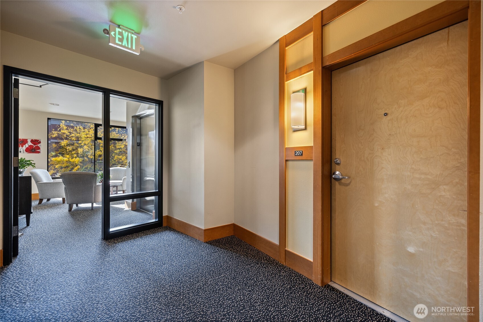 210 W Pioneer Avenue Unit: 207