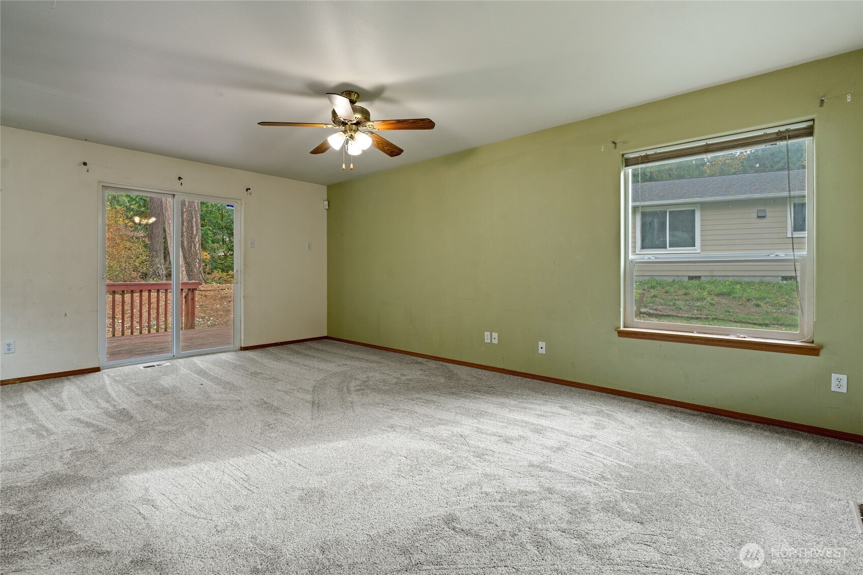 18816 Rampart Drive SE