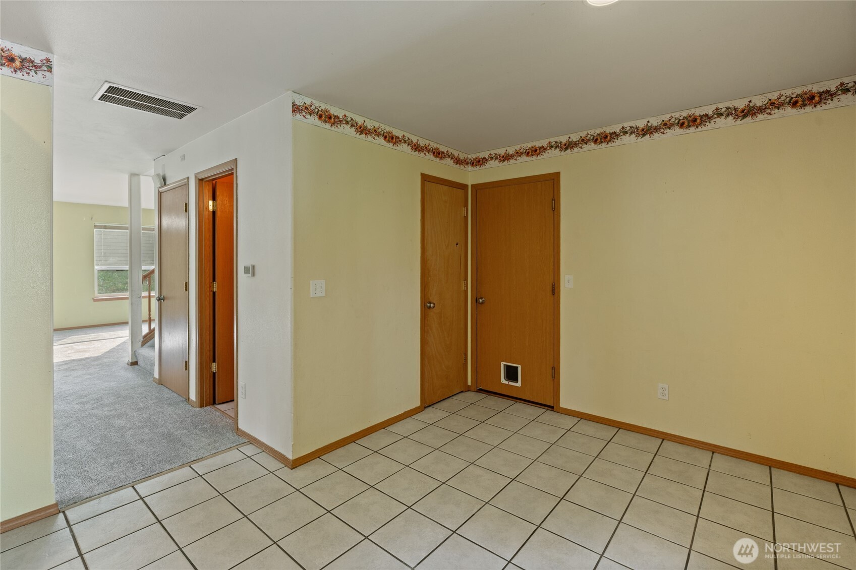 18816 Rampart Drive SE