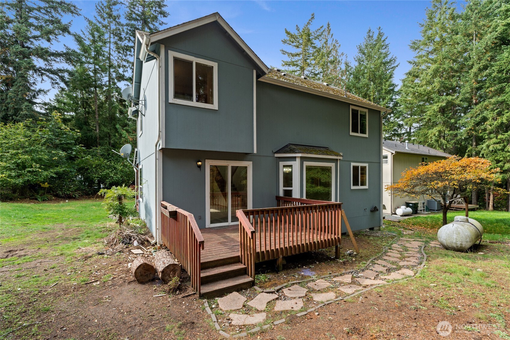 18816 Rampart Drive SE