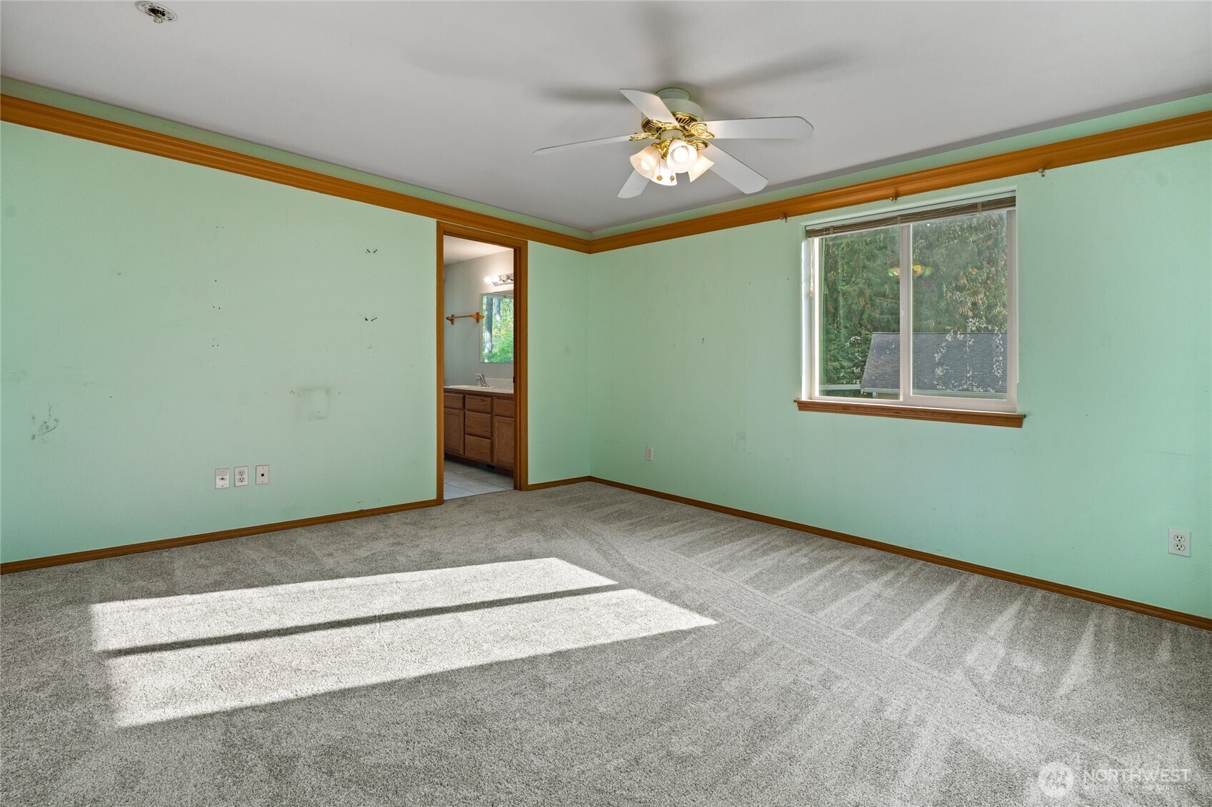 18816 Rampart Drive SE