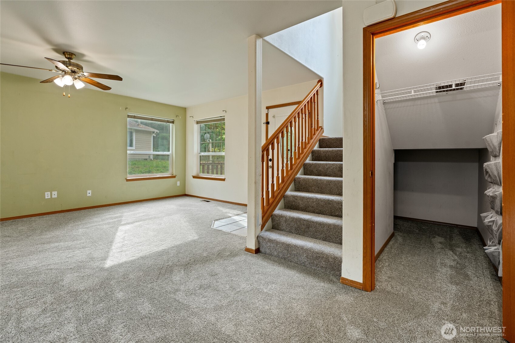 18816 Rampart Drive SE