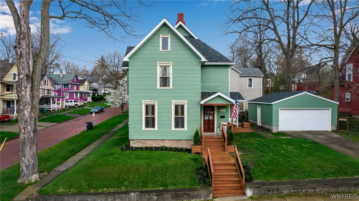 616 Washington Street