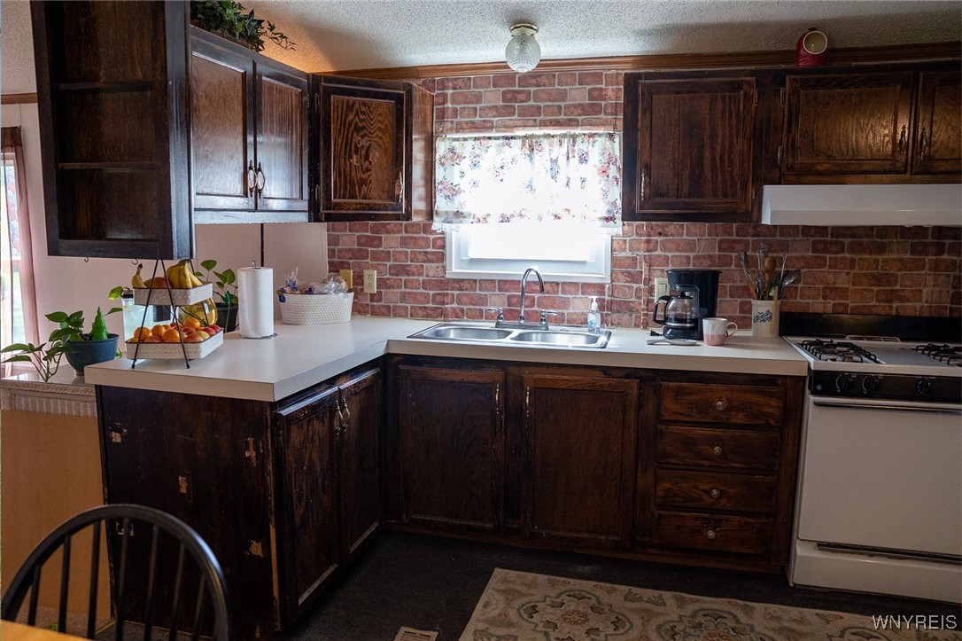 39 Green Valley Estates