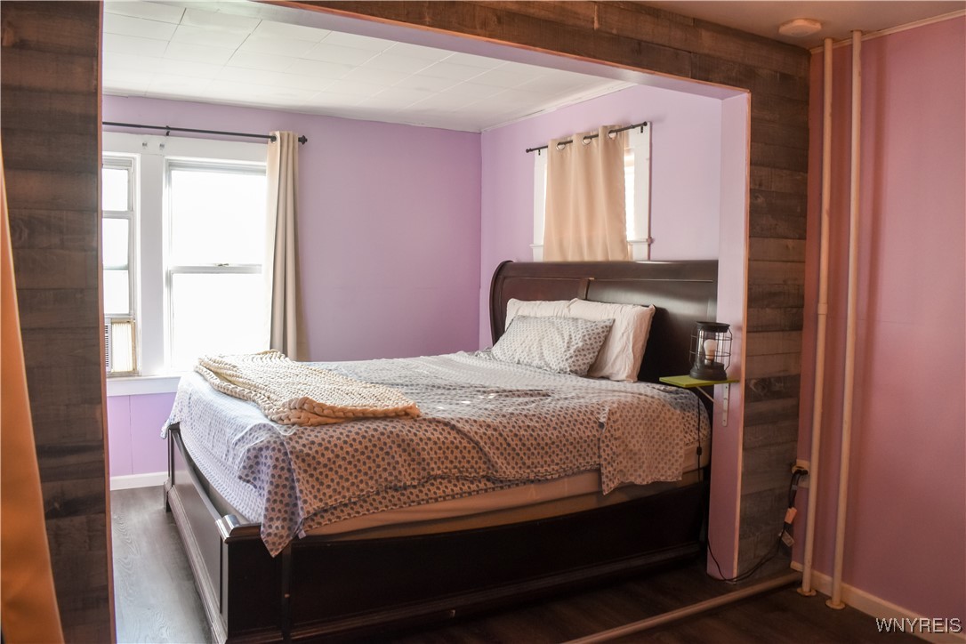 1581 Portville Street