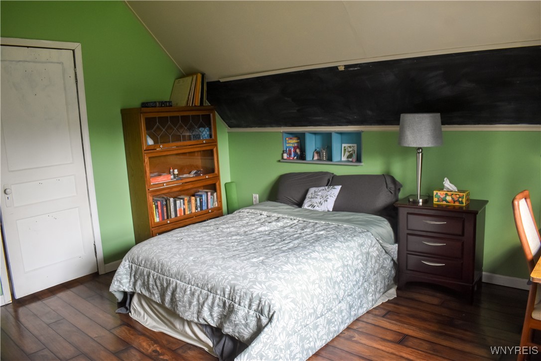 1581 Portville Street