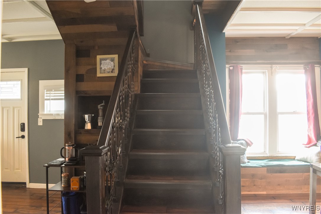 1581 Portville Street