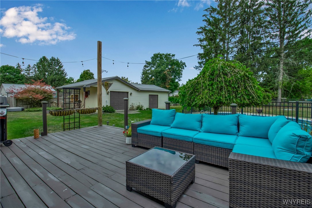 24 North Edgewood Drive