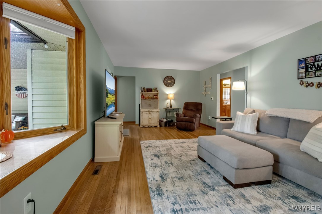 24 North Edgewood Drive