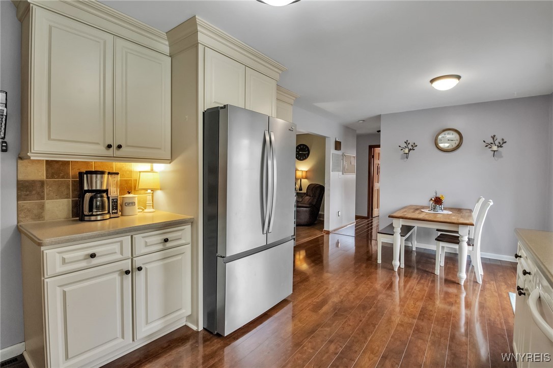 24 North Edgewood Drive