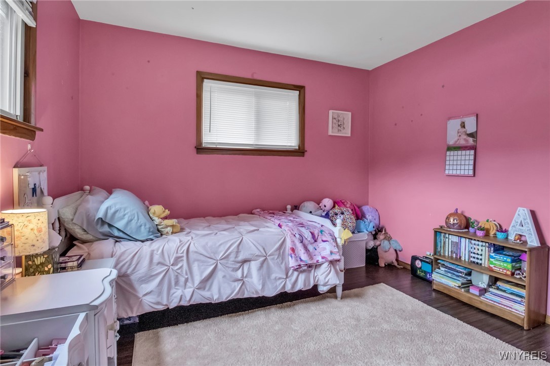 24 North Edgewood Drive