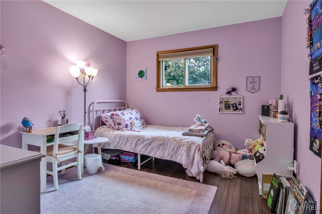 24 North Edgewood Drive