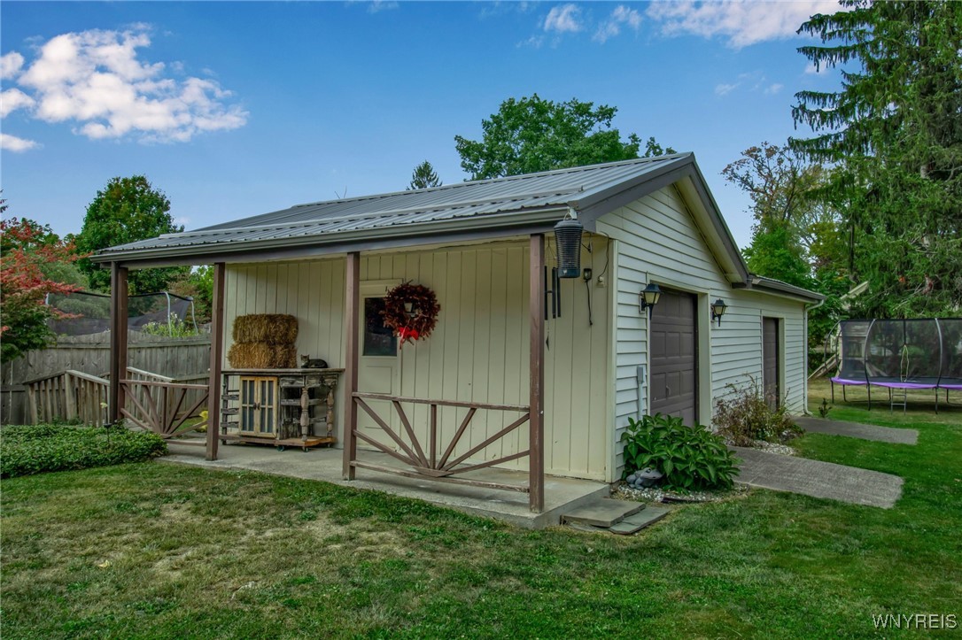 24 North Edgewood Drive