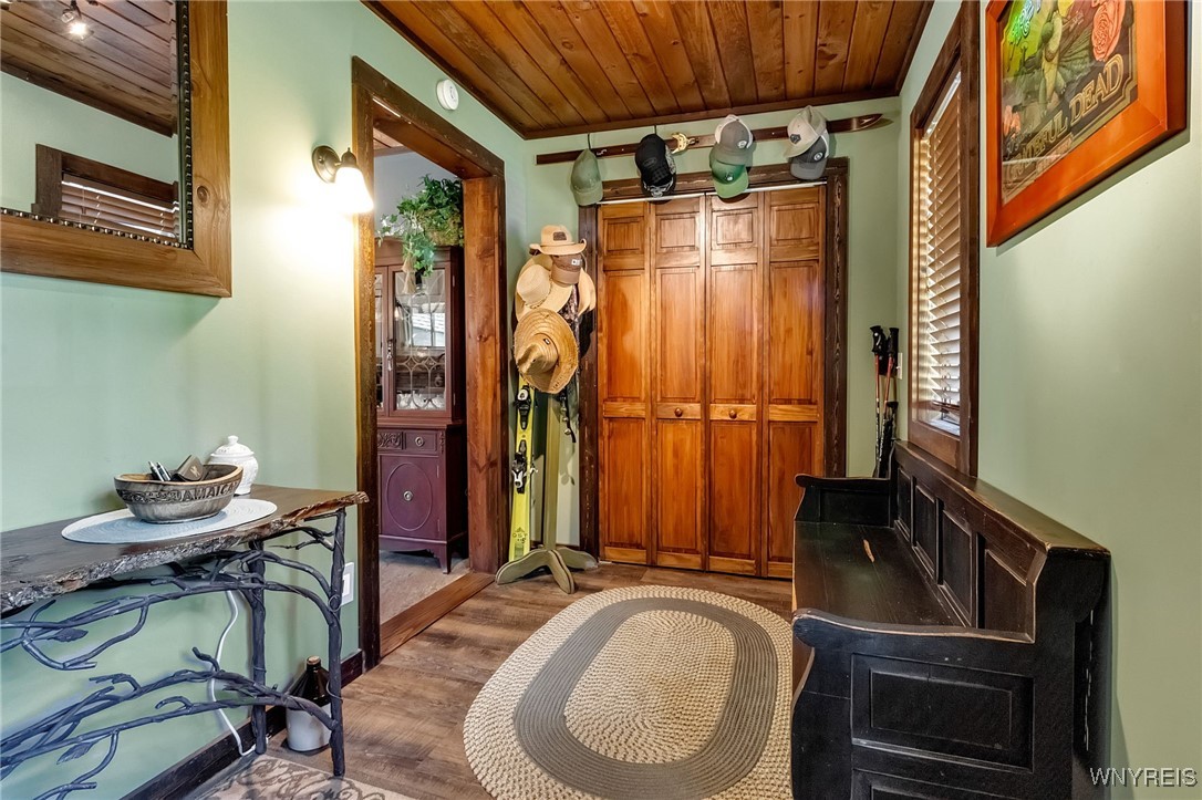 7262 Poverty Hill Road