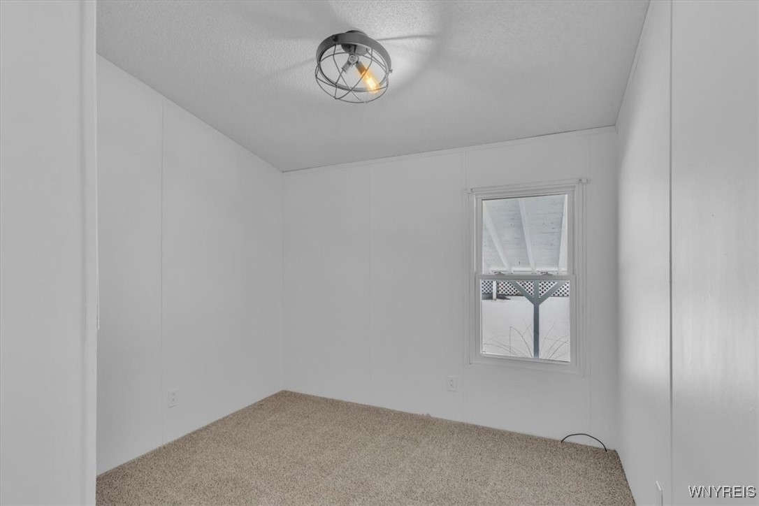 39 Green Valley Estates