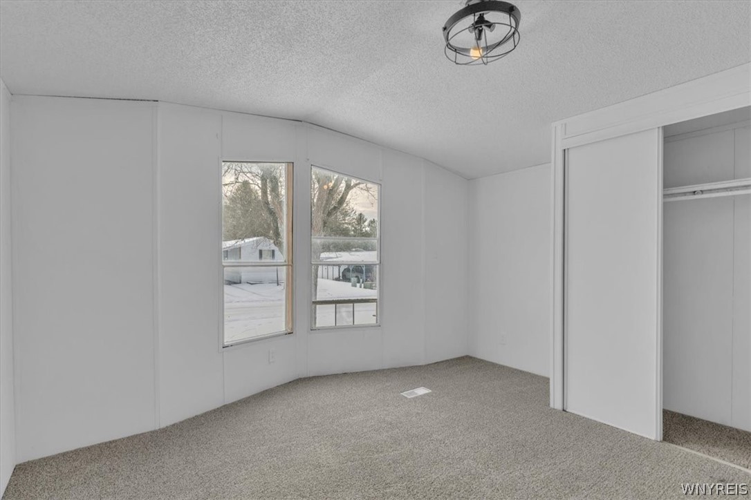 39 Green Valley Estates