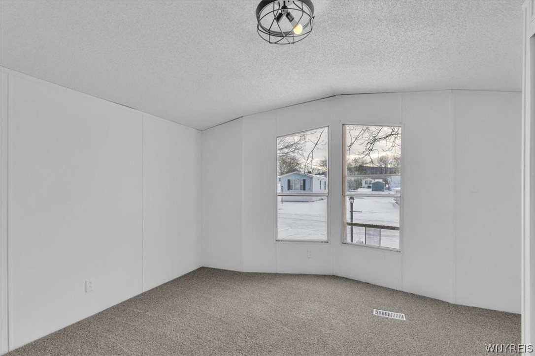 39 Green Valley Estates