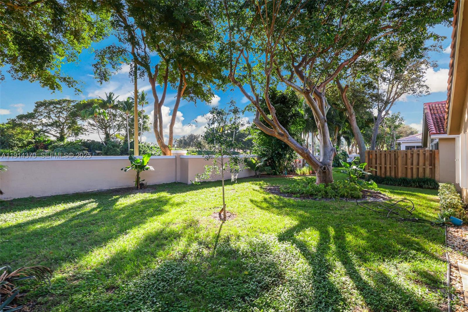 7390 Lugano Drive