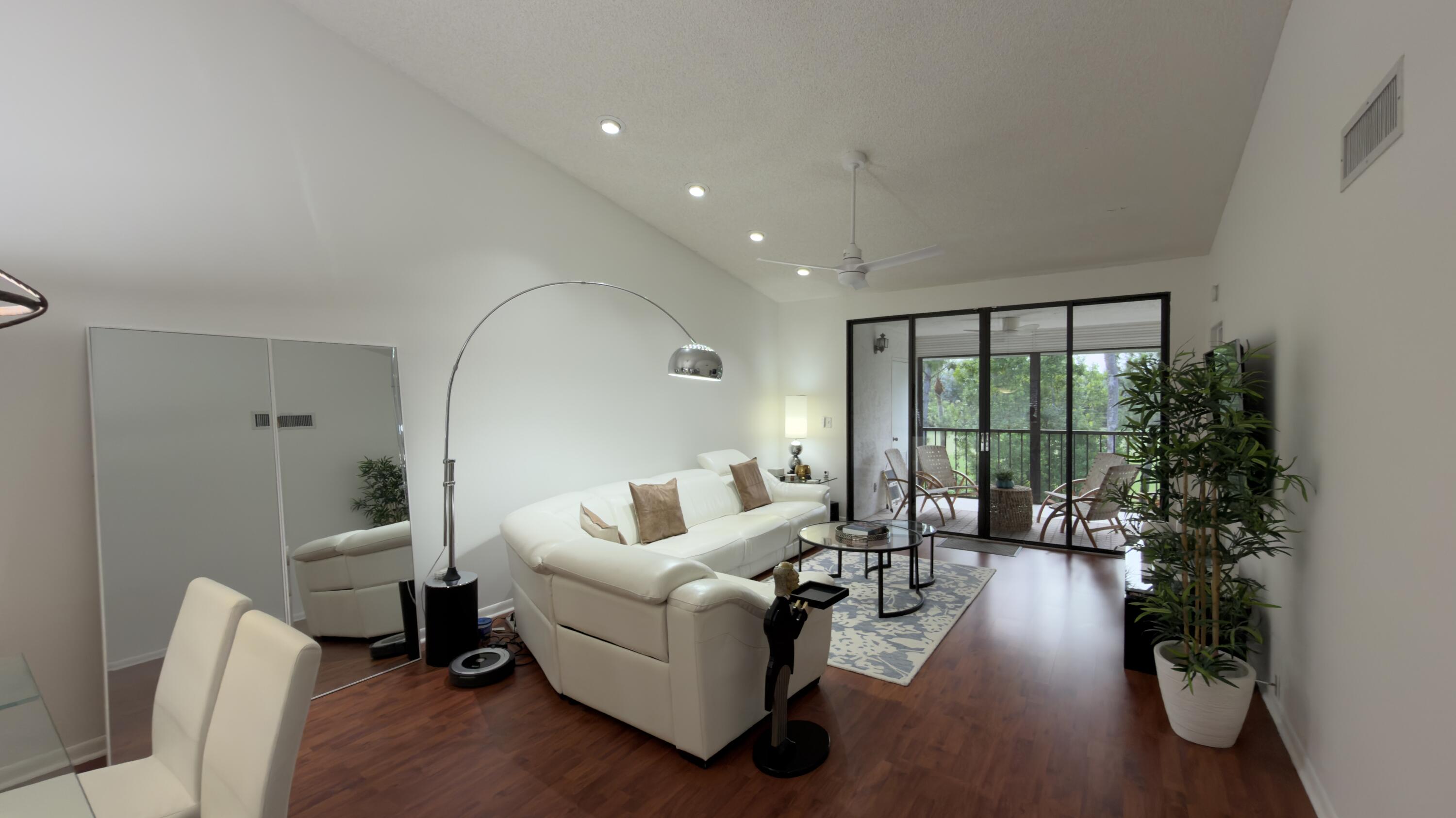 7473 Glendevon Lane 407