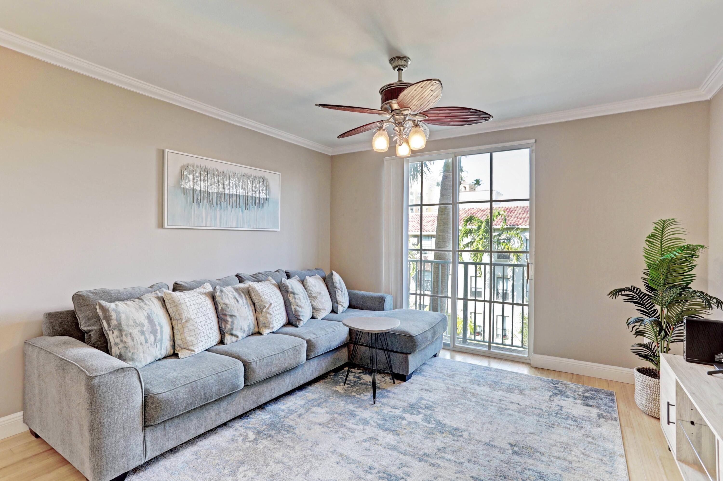630 S Sapodilla Avenue S 321