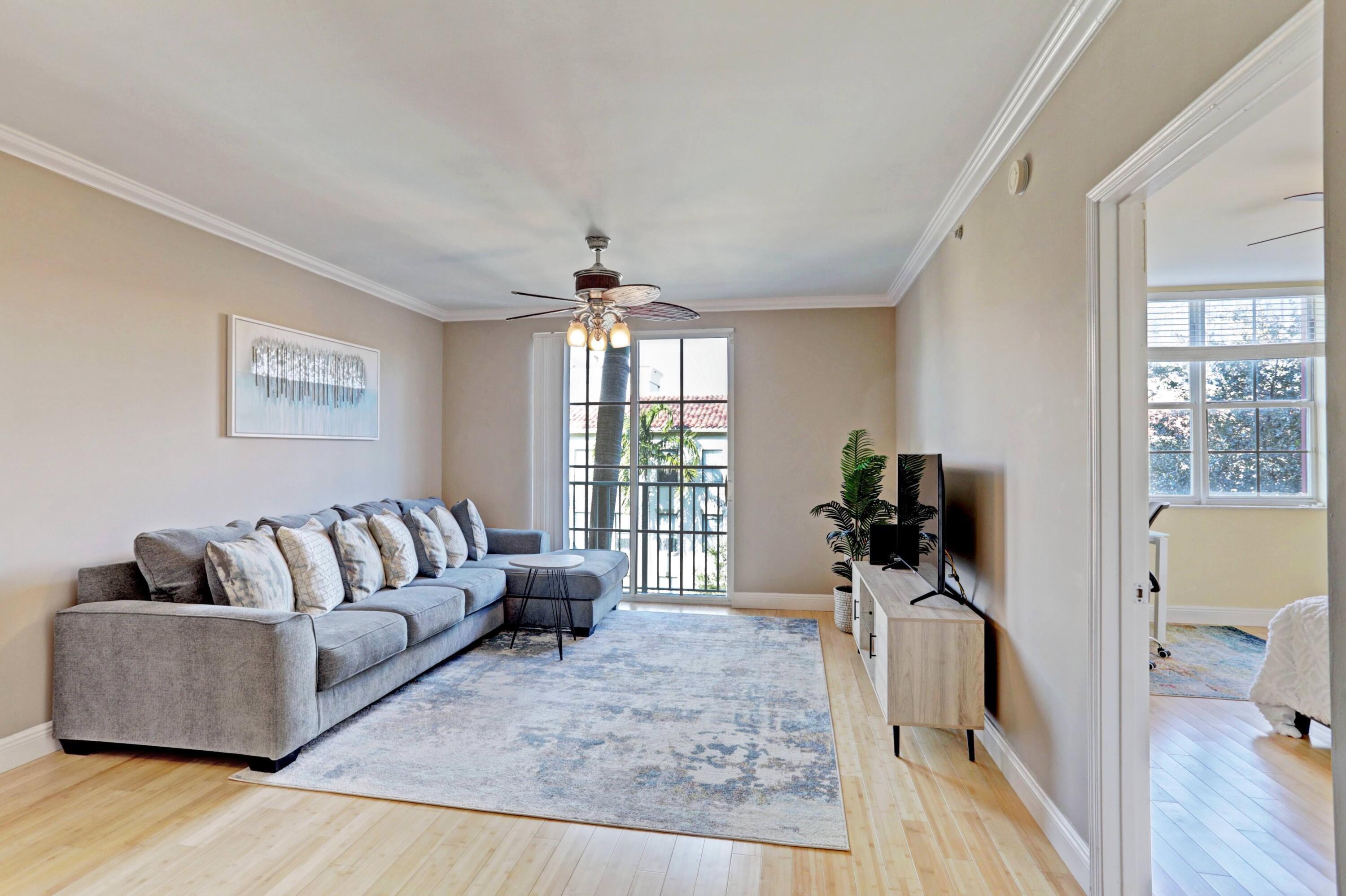 630 S Sapodilla Avenue S 321