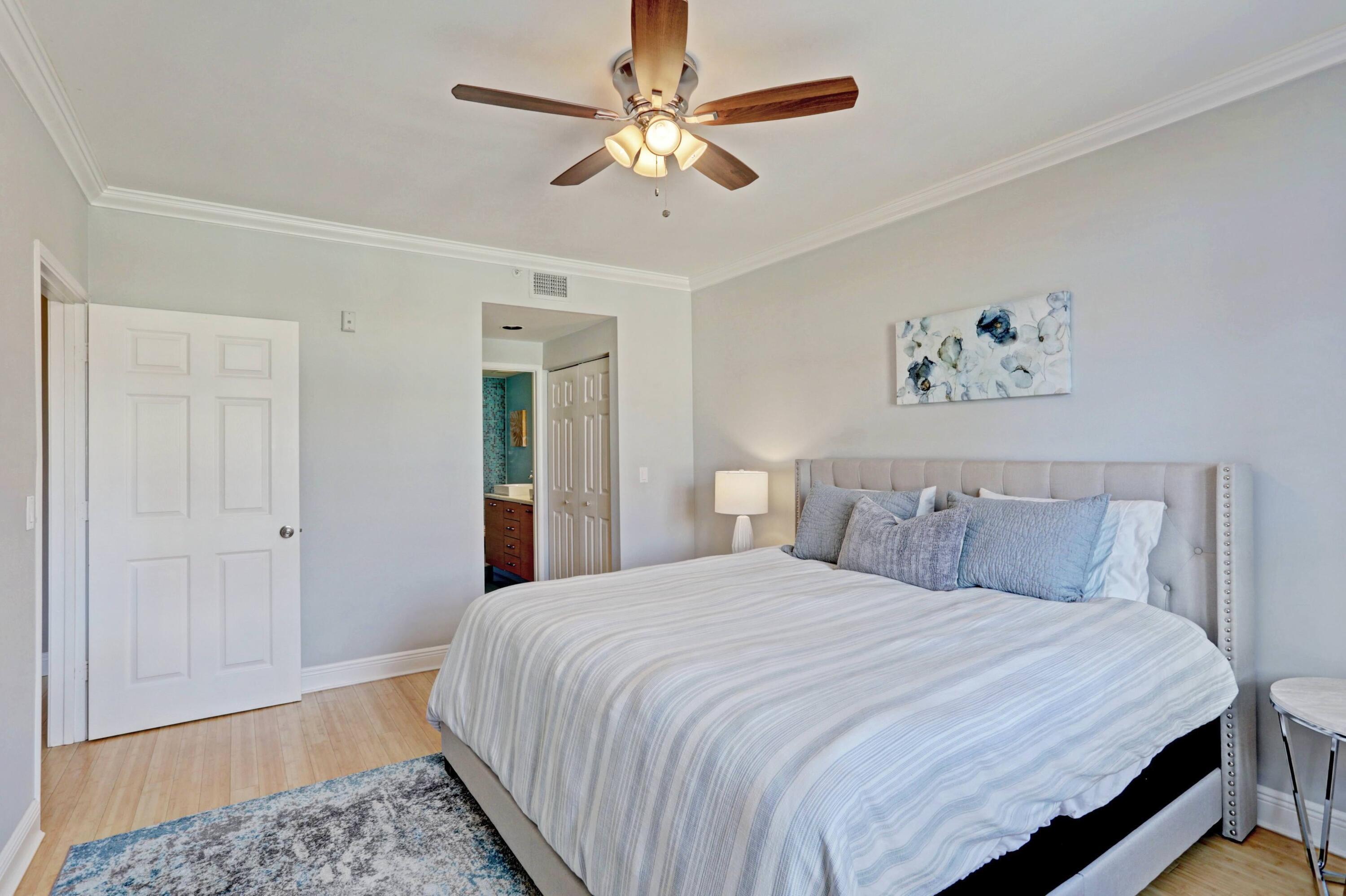 630 S Sapodilla Avenue S 321