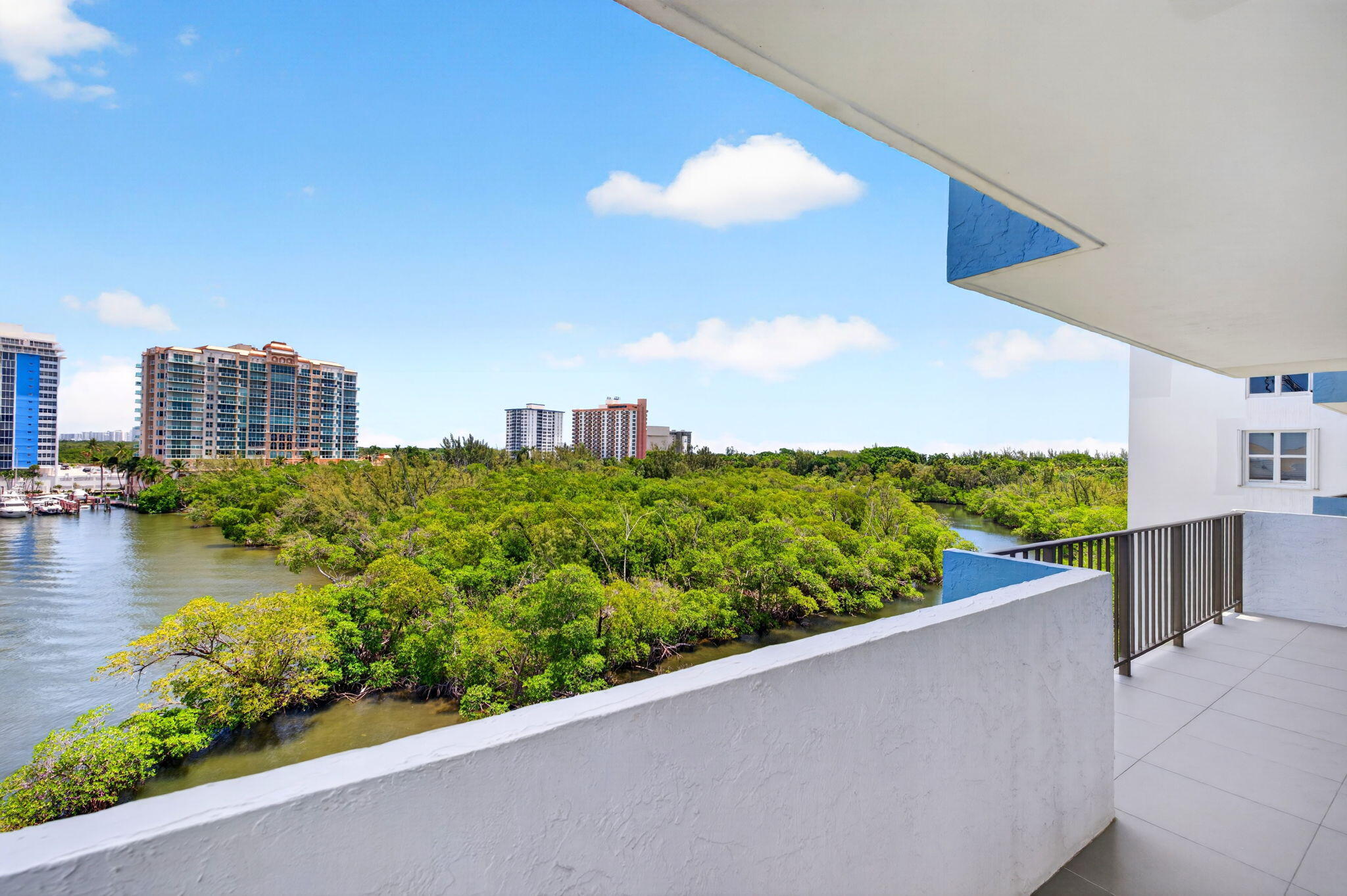 777 Bayshore Drive 701