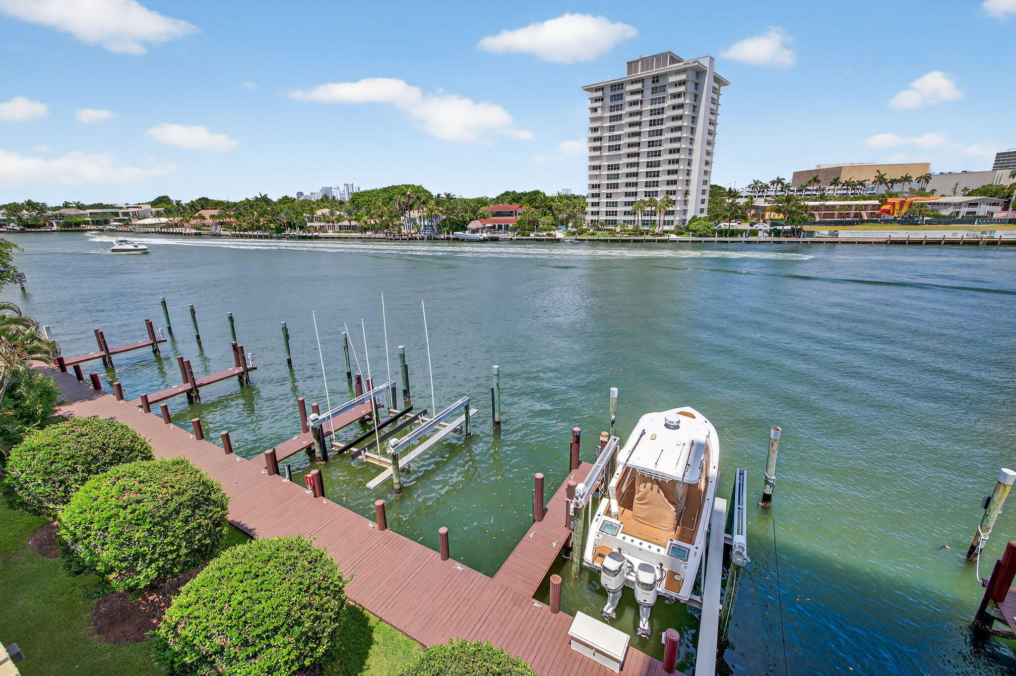 777 Bayshore Drive 701