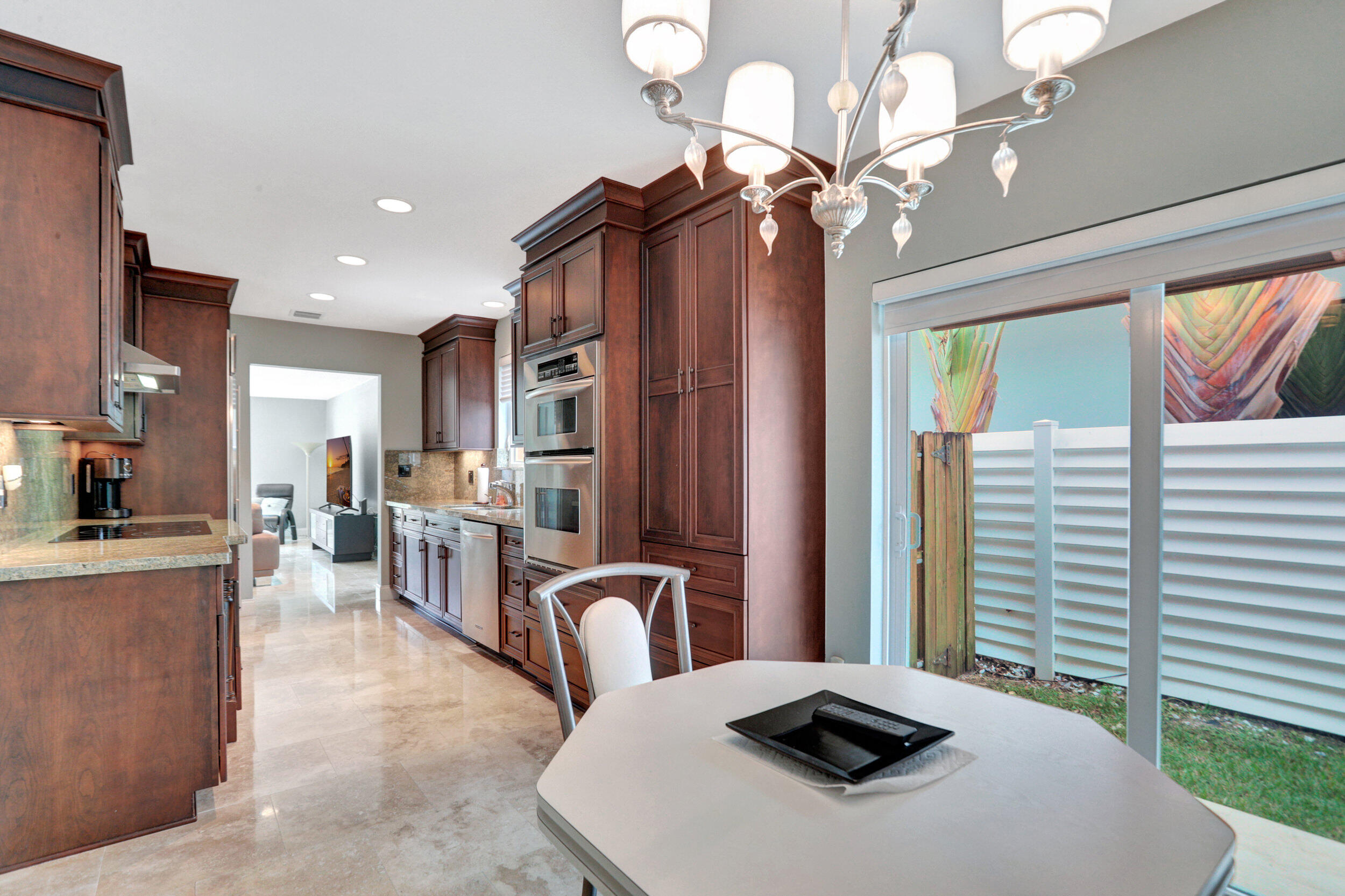 Lauderdale Surf & Yacht Estates