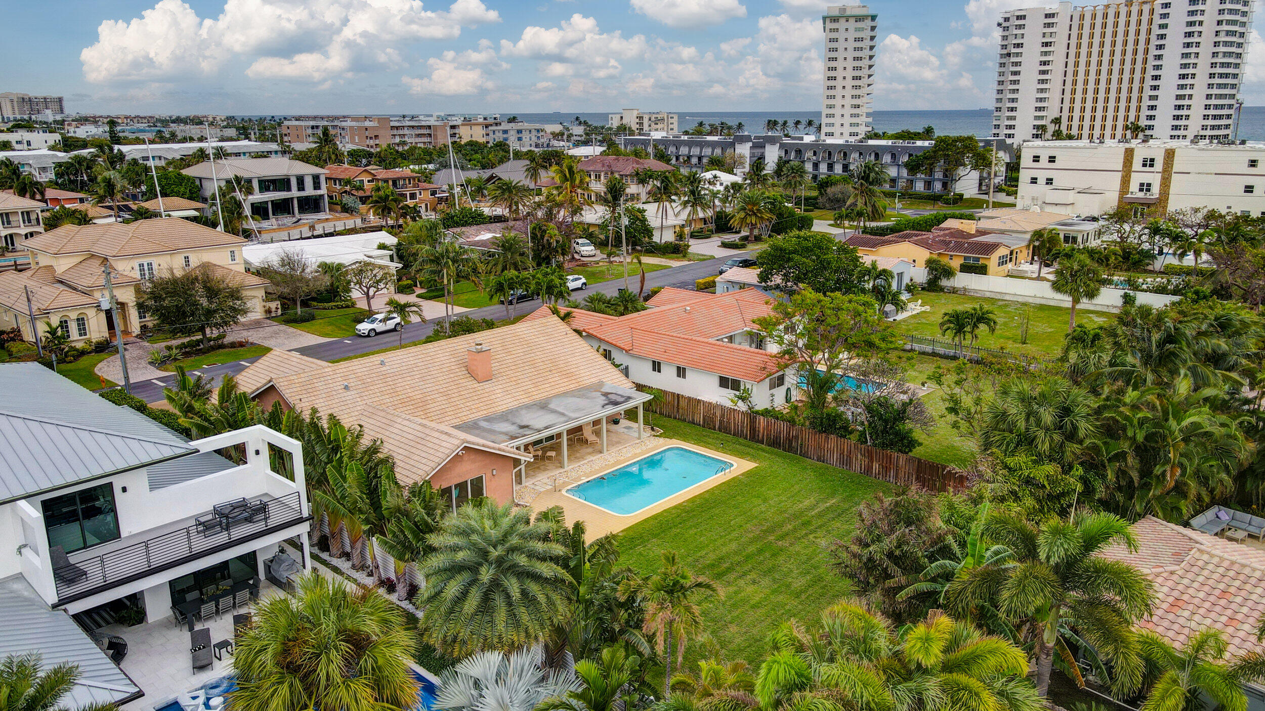 Lauderdale Surf & Yacht Estates