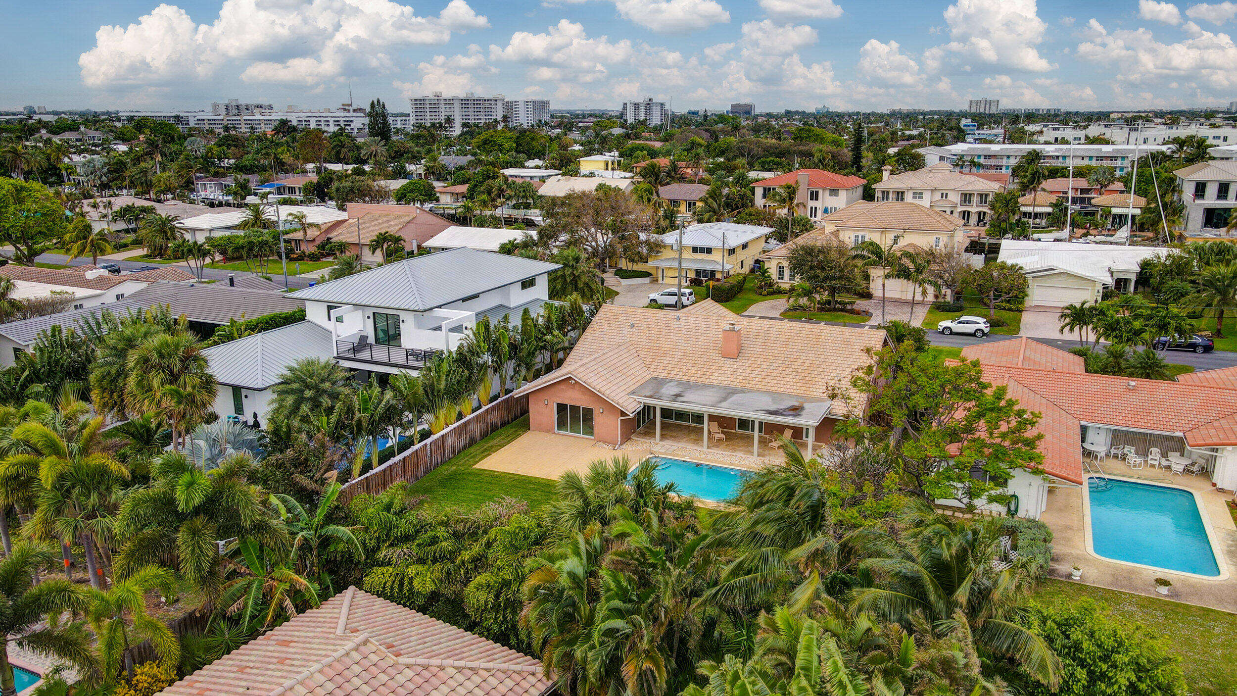 Lauderdale Surf & Yacht Estates