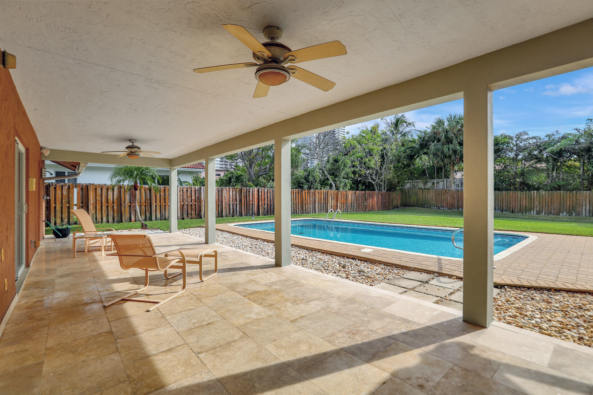 Lauderdale Surf & Yacht Estates