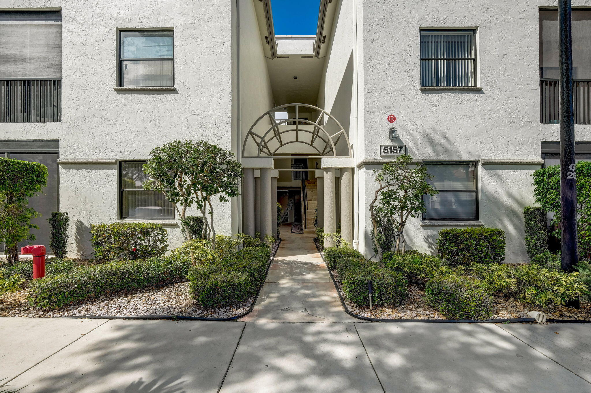 Giardino Village, Platina