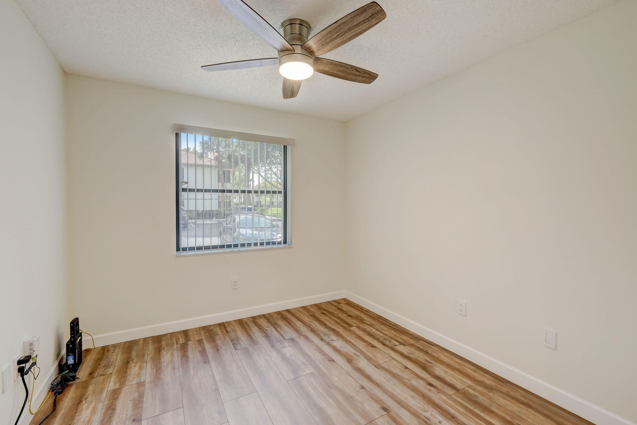 Giardino Village, Platina