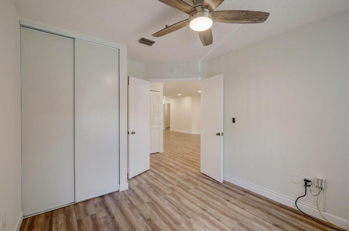 Giardino Village, Platina