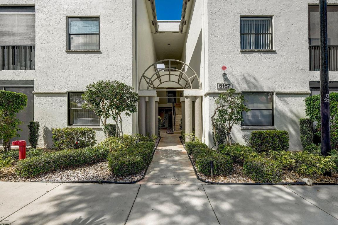 Giardino Village, Platina